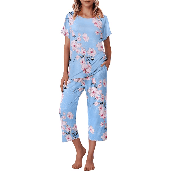 Floral Print Capri Pajama Set – Lightweight Comfort Design