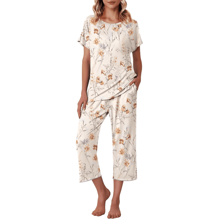 Floral Print Capri Pajama Set – Lightweight Comfort Design