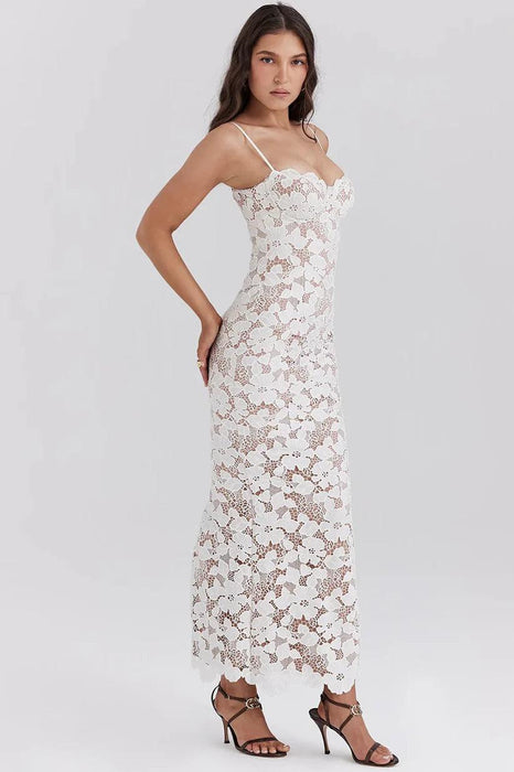 Floral Embroidery Maxi Dress – Elegant Vintage Charm