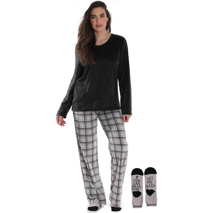 Plaid Pattern Pajama Set – Cozy Cotton Lounge Set with Matching Socks