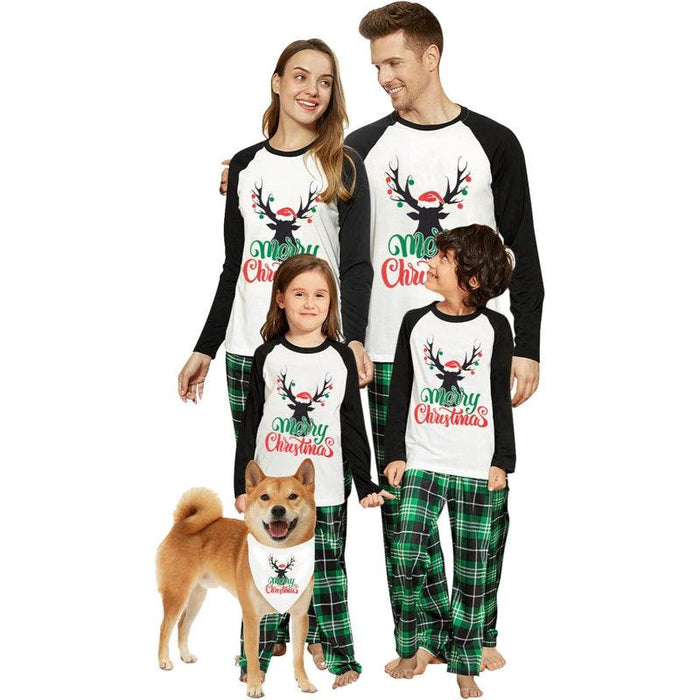 Letter Print Pajama Set – Comfortable Holiday Wear