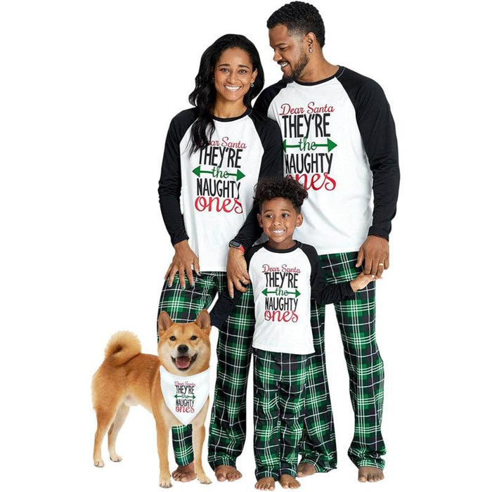 Letter Print Pajama Set – Comfortable Holiday Wear