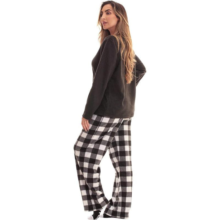 Plaid Pattern Pajama Set – Cozy Cotton Lounge Set with Matching Socks