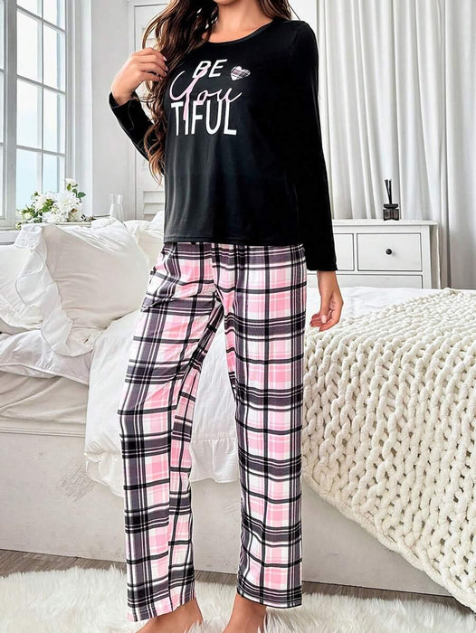 Top and Plaid Pajama Set – Cozy and Stylish Loungewear