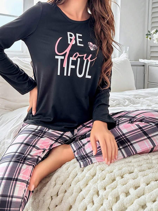 Top and Plaid Pajama Set – Cozy and Stylish Loungewear
