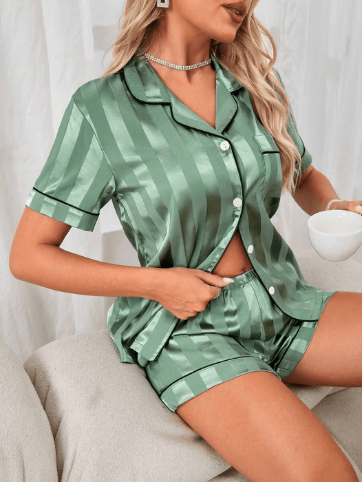 Lapel Collared Satin Set – Comfortable and Elegant Sleepwear