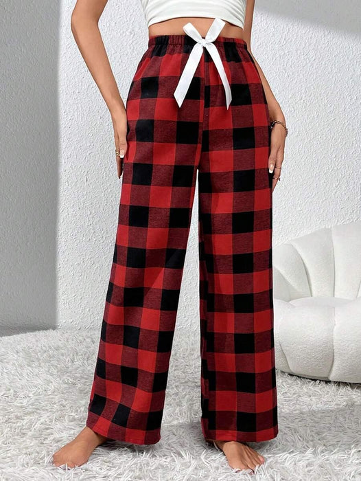 Plaid Pattern Pajama Set – Cozy Loungewear for Comfortable Relaxation