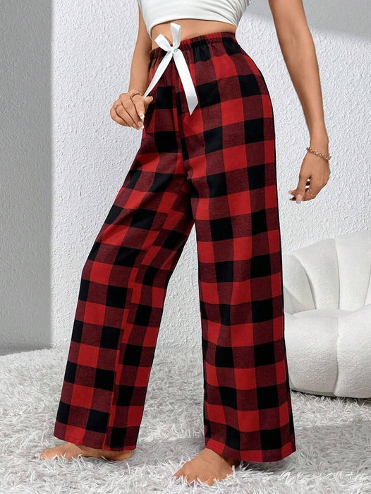 Plaid Pattern Pajama Set – Cozy Loungewear for Comfortable Relaxation