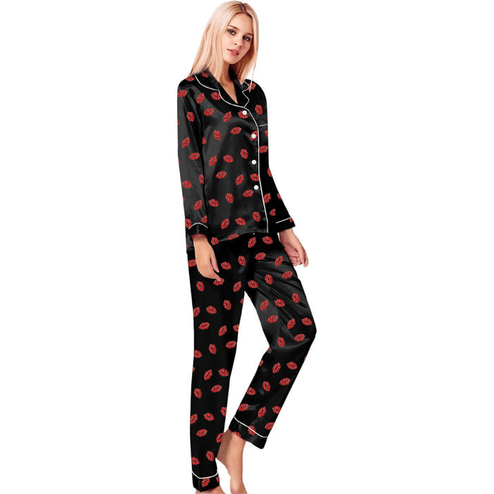 Satin Long Sleeve Pajamas – Comfort and Luxury in One Set