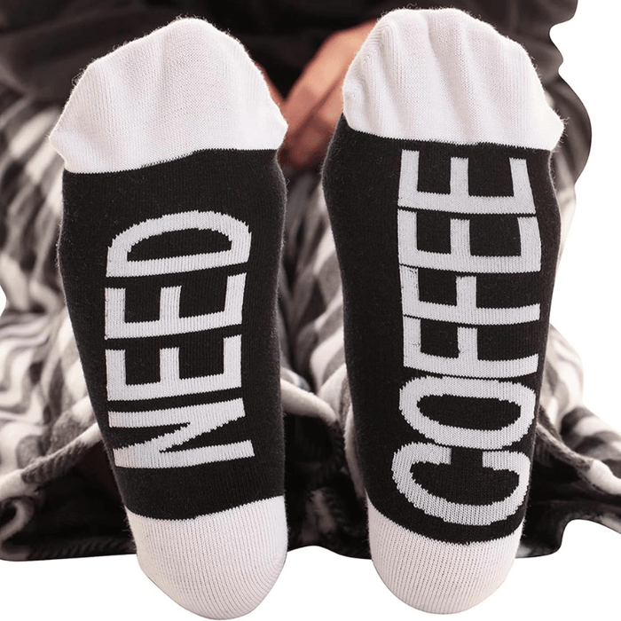 Plaid Pattern Pajama Set – Cozy Cotton Lounge Set with Matching Socks